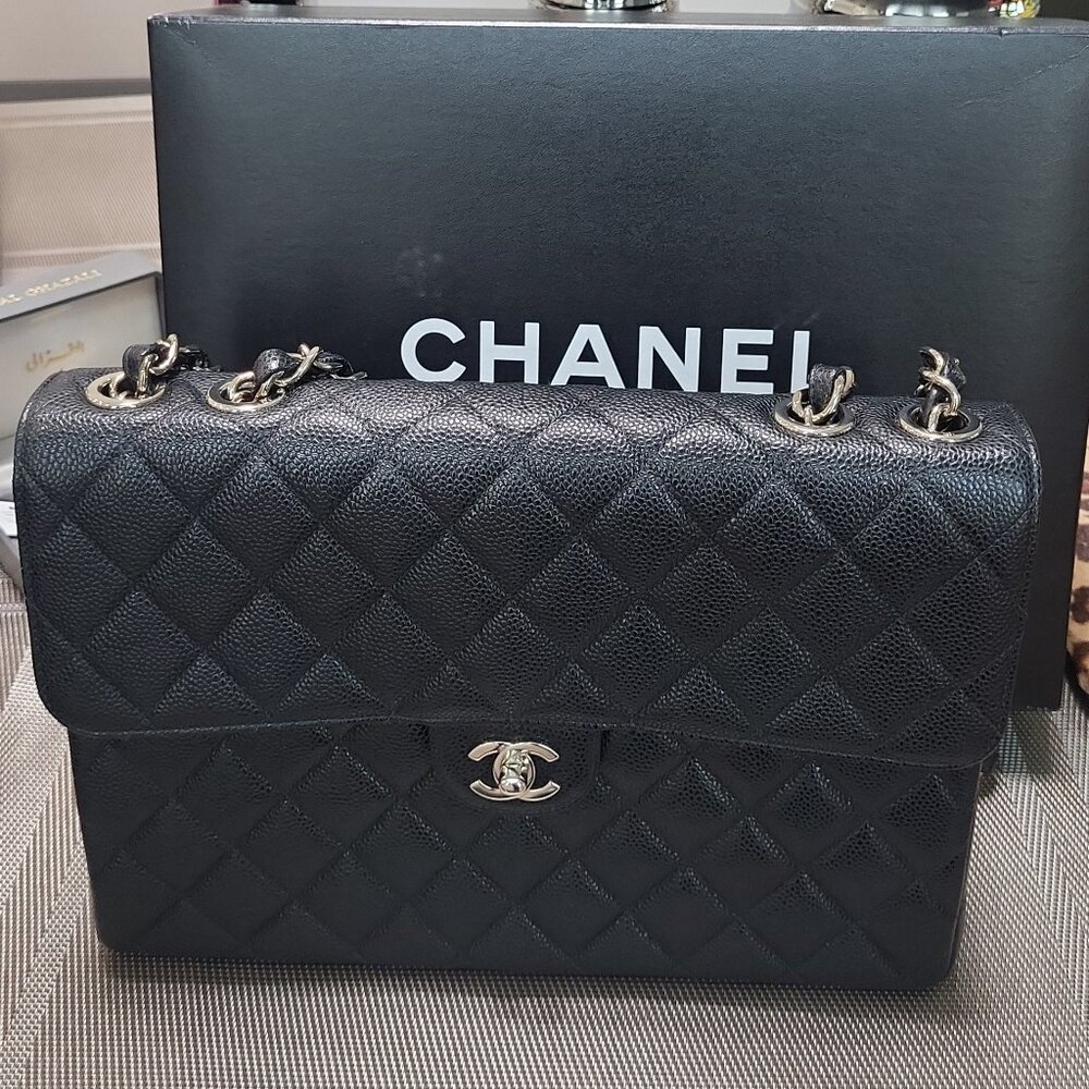 Chanel Jumbo Caviar